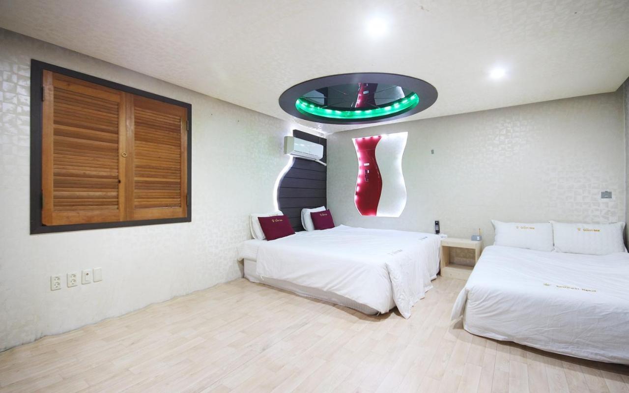Hotel Queen Busan Exterior photo