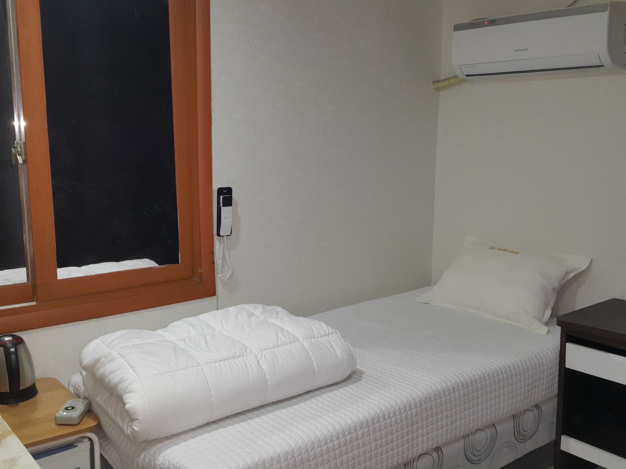 Hotel Queen Busan Exterior photo